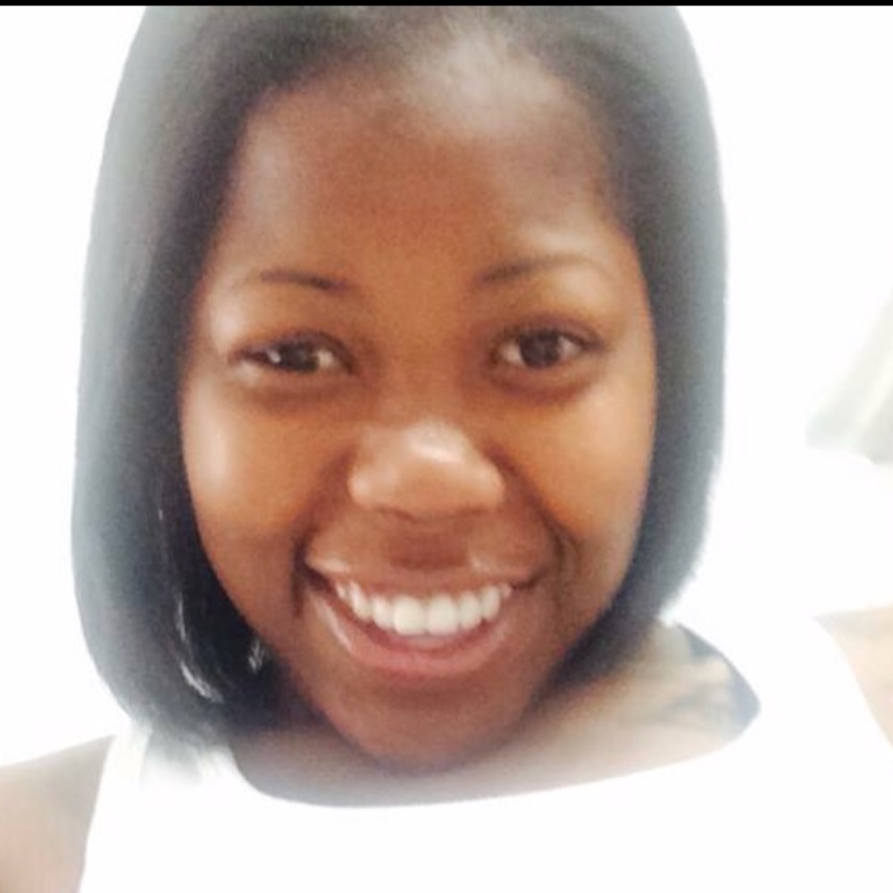 Meet your Posher, Samone
